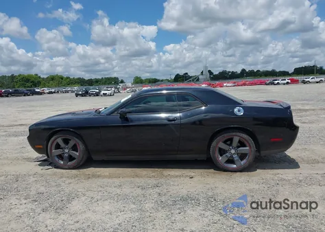 2014 Dodge Challenger Rallye Redline from USA, damaged, VIN 2C3CDYAG2EH100149